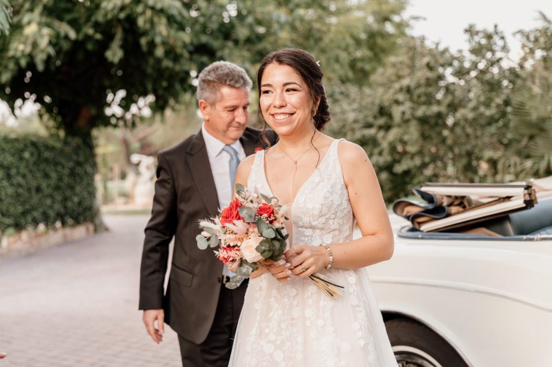 entrada-novia-coche-padre