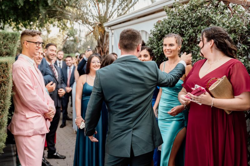 recepcion-invitados-novio-finca-amigos